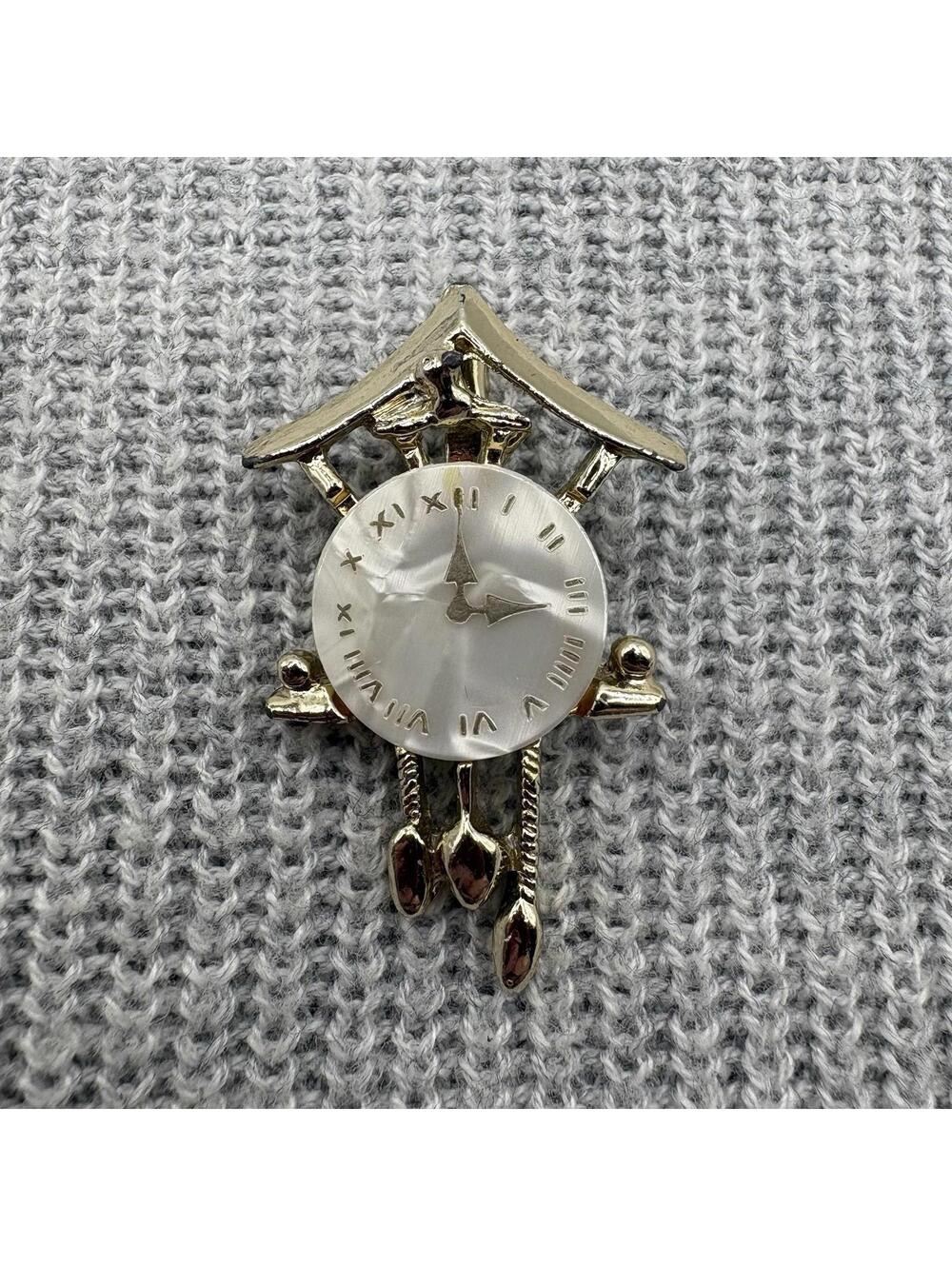 Vintage Cuckoo Clock Brooch Gold Tone Bird House
